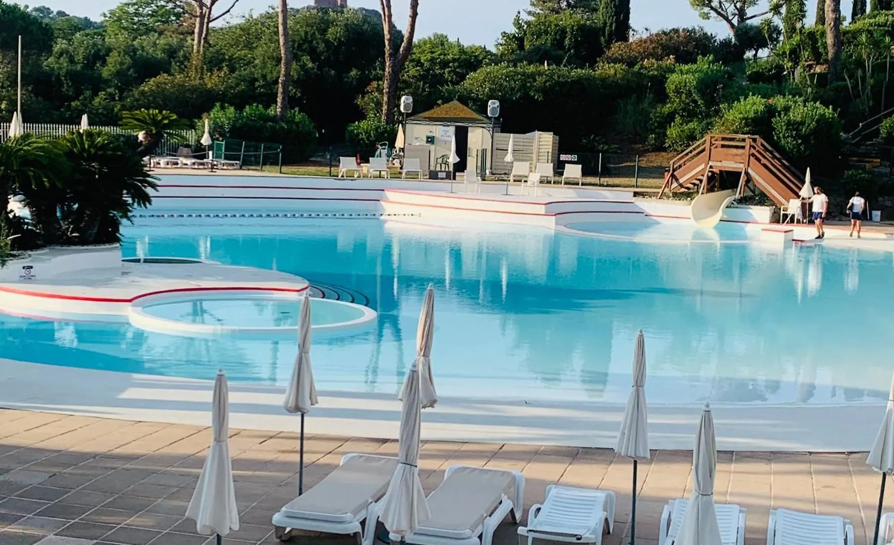 Le Jardin Du Cap Esterel Fh007 , Piscine Chauffee A Partir Du 05 Avril,Parc Aquatique,Animations Restaurants,Boutiques, Activites Sportives Saint-Raphael  0*, Saint-Raphael (Var) France